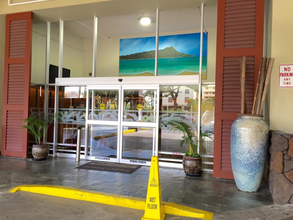 Aparthotel Skyline Island Colony 3*